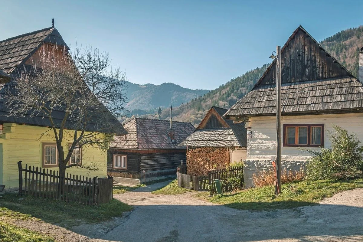 Slowaaks bergdorp Vlkolínec wil af van UNESCO-status